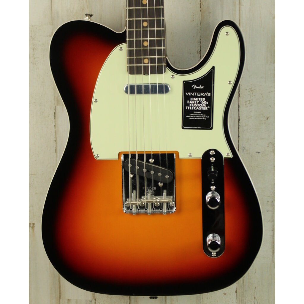 Fender DEMO Fender Limited Edition Vintera III Early '60s Telecaster Custom - 3-Color Sunburst (742)