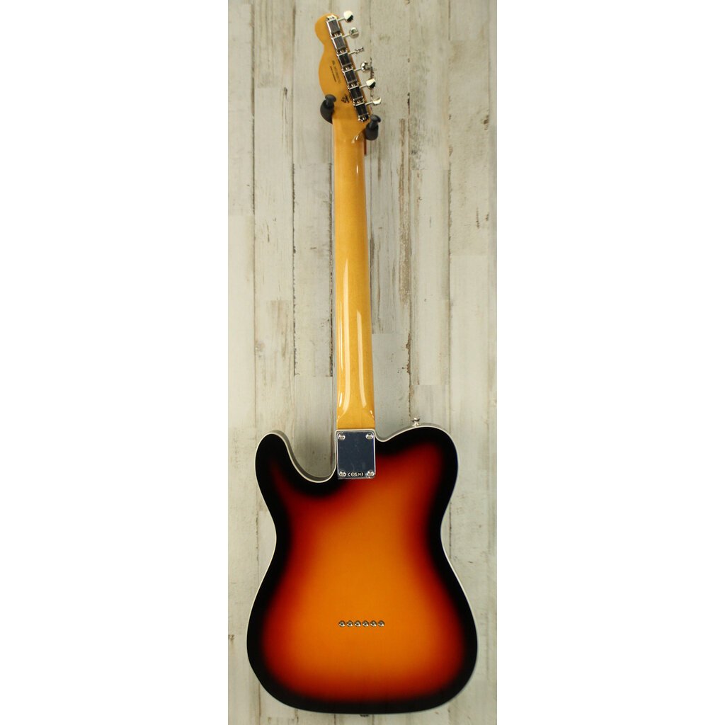 Fender DEMO Fender Limited Edition Vintera III Early '60s Telecaster Custom - 3-Color Sunburst (742)