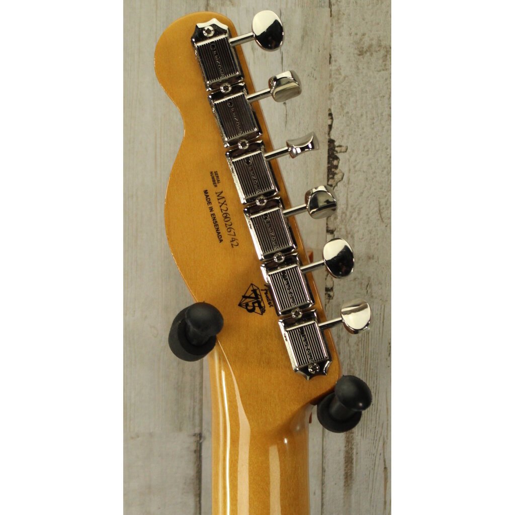 Fender DEMO Fender Limited Edition Vintera III Early '60s Telecaster Custom - 3-Color Sunburst (742)