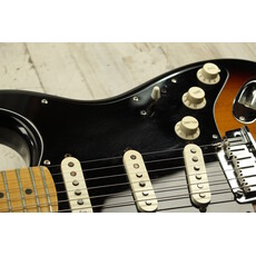 Fender USED Fender American Series Stratocaster (260)