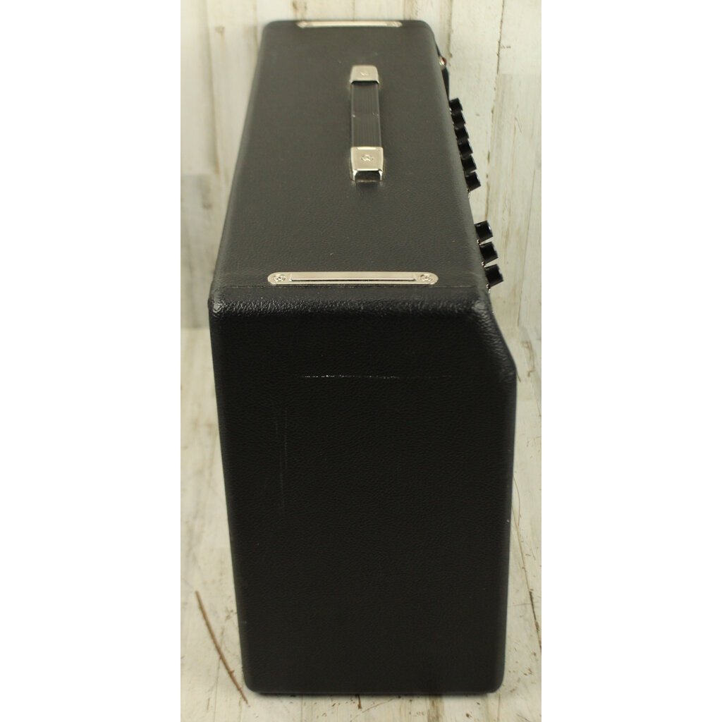 Fender USED Fender '65 Deluxe Reverb (023)