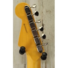 Fender USED 2025 Fender American Professional Classic Stratocaster (275)
