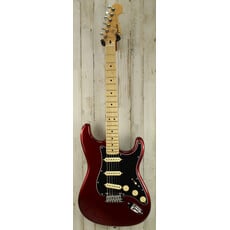 Fender USED 2025 Fender Standard Stratocaster (690)