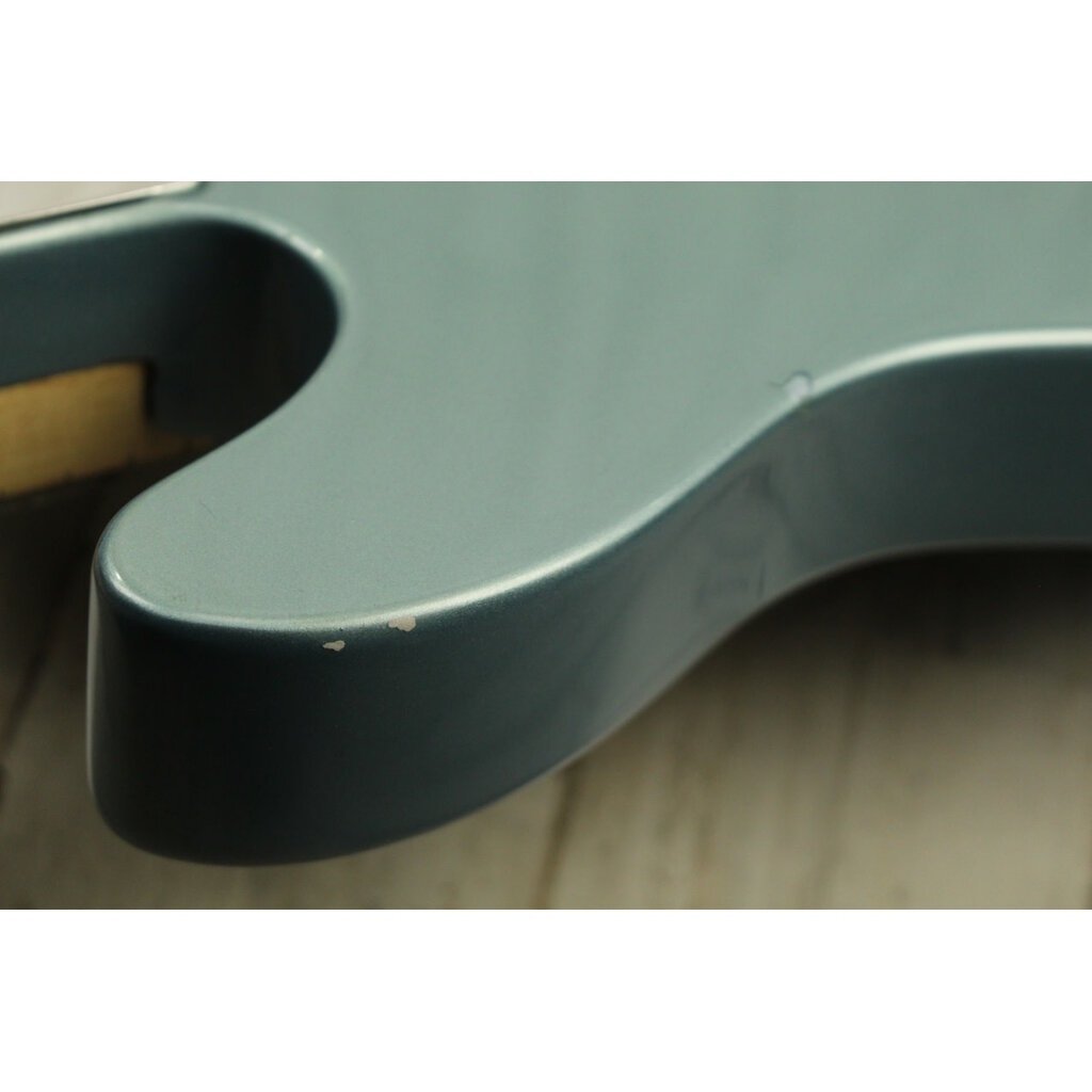 Fender USED 2005 Fender Standard Telecaster (090)