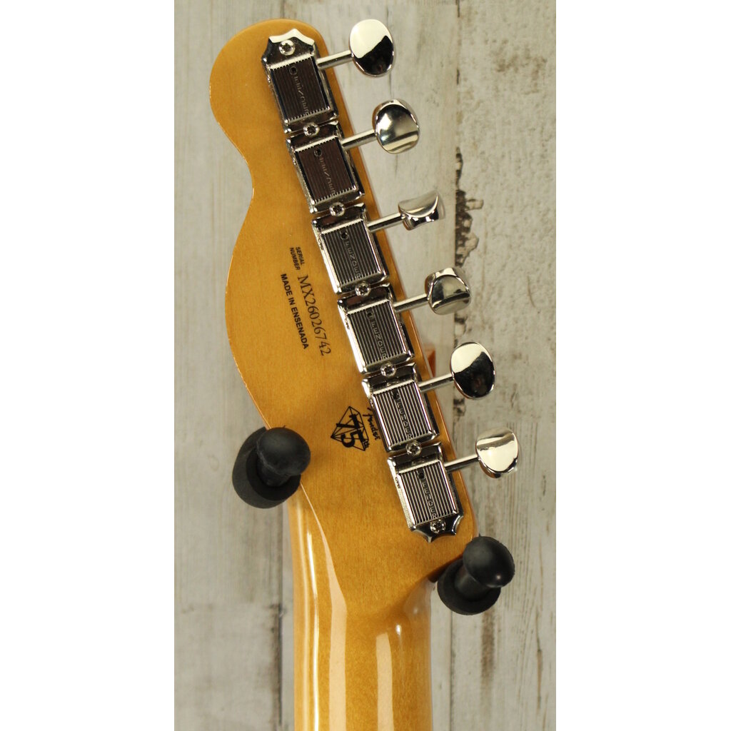 Fender DEMO Fender Limited Edition Vintera III Early '60s Telecaster Custom - 3-Color Sunburst (742)