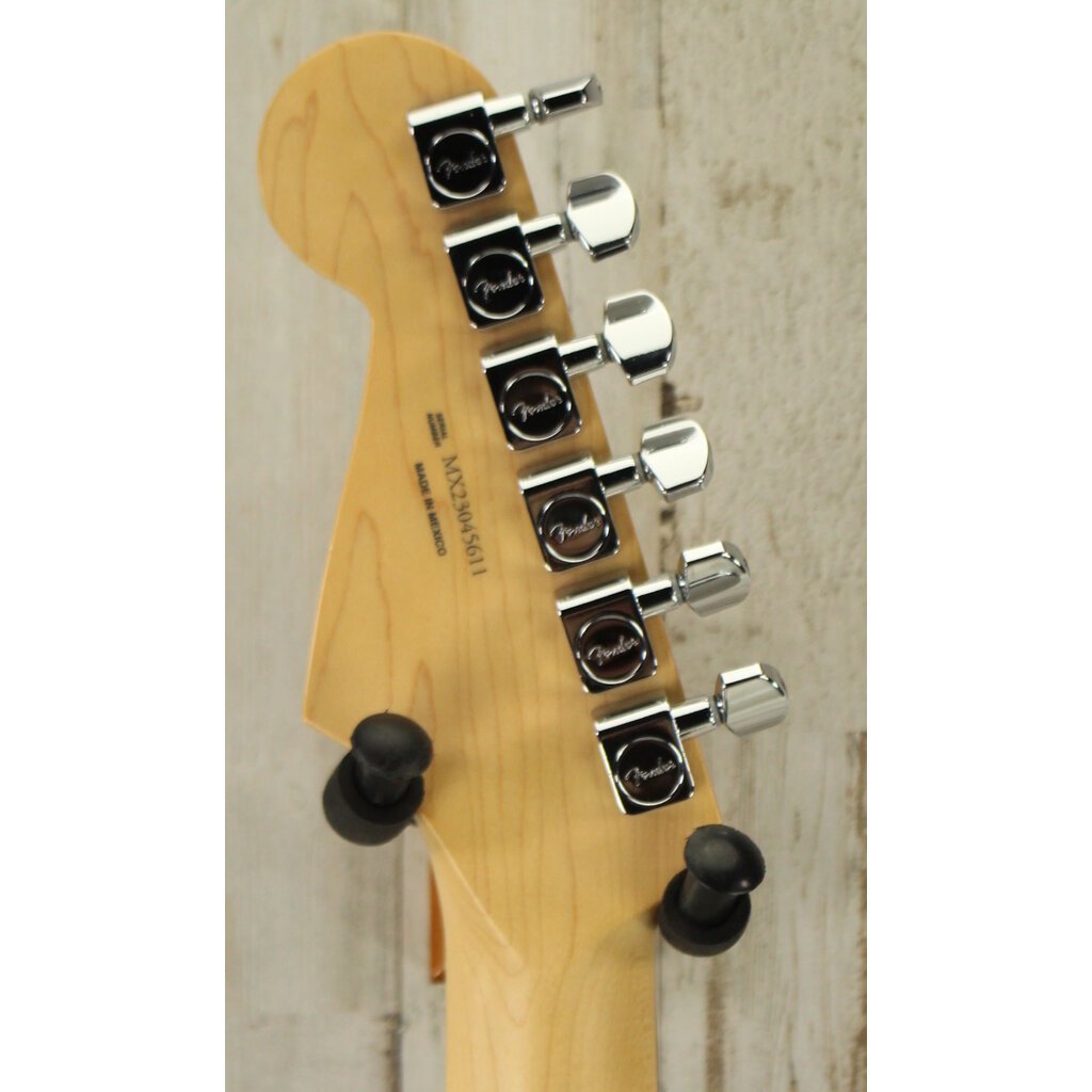 Fender USED 2023 Fender Player Stratocaster (611)