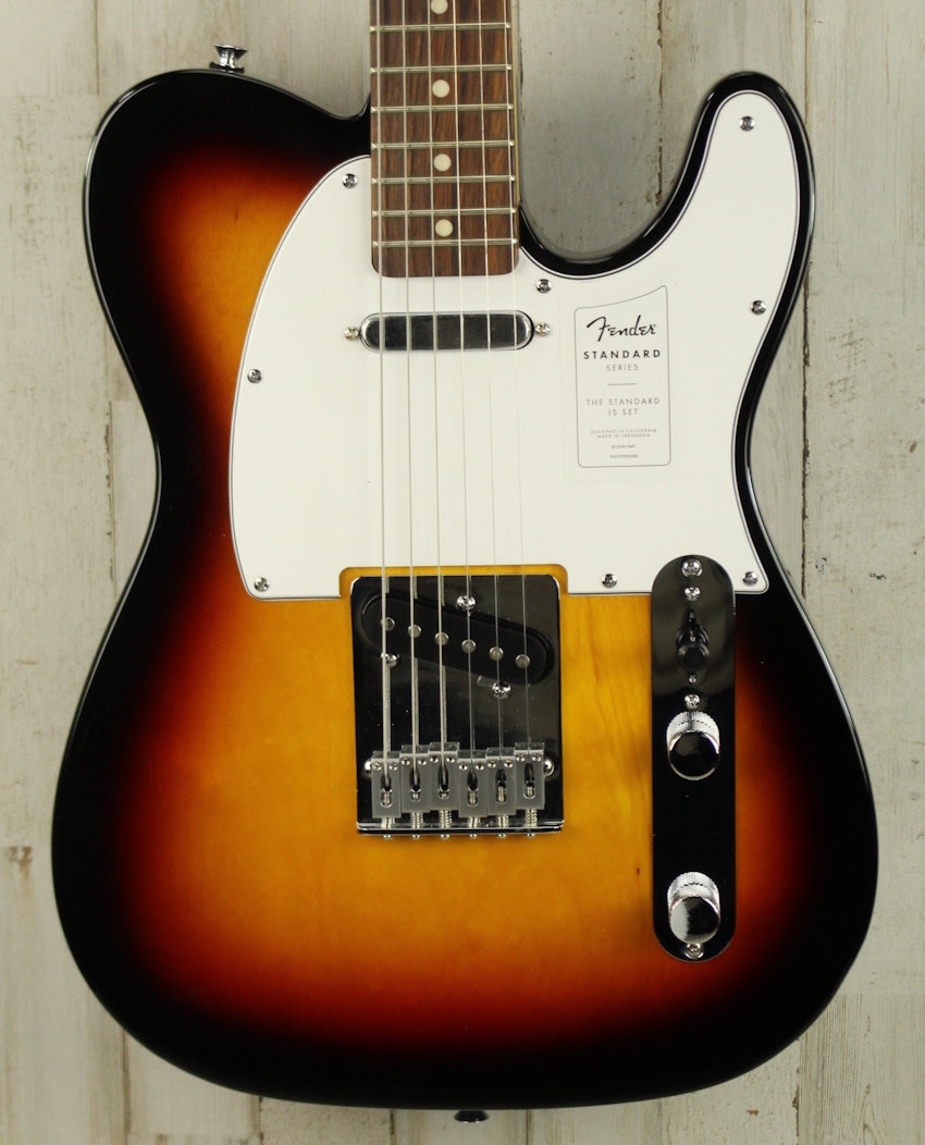 DEMO Fender Standard Telecaster - 3-Color Sunburst (270
