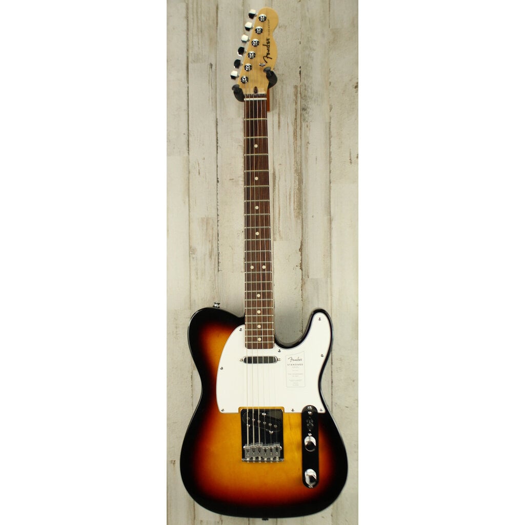 Fender DEMO Fender Standard Telecaster - 3-Color Sunburst (270)