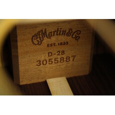 Martin NEW Martin Standard Series D-28 - Natural w/ Aging Toner (887)