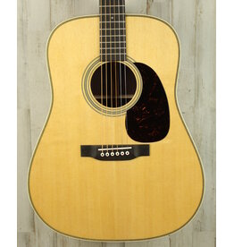 Martin NEW Martin Standard Series HD-28 - Natural w/ Aging Toner (482)
