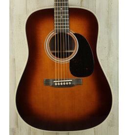 Martin NEW Martin Standard Series D-28 - 1933 Ambertone (463)