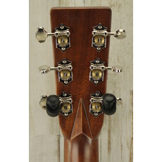 Martin NEW Martin Standard Series D-28 - 1933 Ambertone (463)