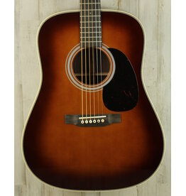 Martin NEW Martin Standard Series HD-28 - 1933 Ambertone (837)