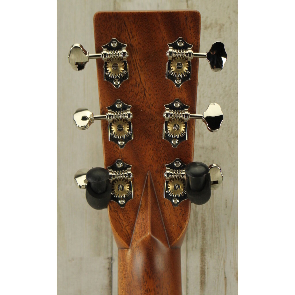 Martin NEW Martin Standard Series HD-28 - 1933 Ambertone (837)