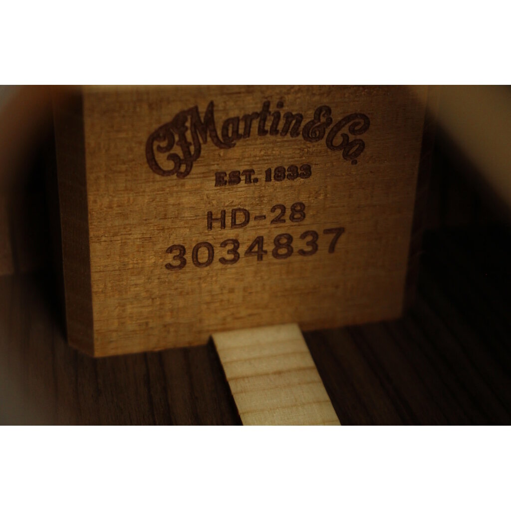 Martin NEW Martin Standard Series HD-28 - 1933 Ambertone (837)