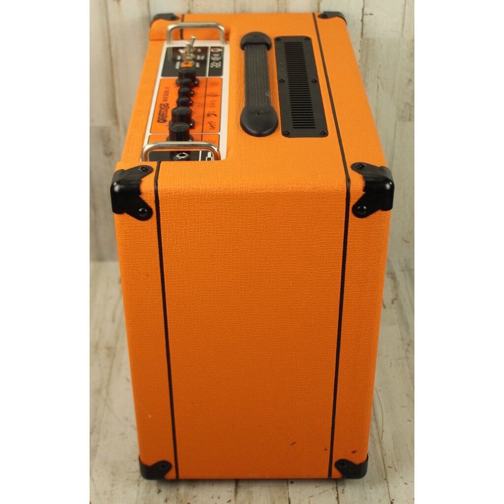 Orange USED Orange Rocker 15 Combo (617)