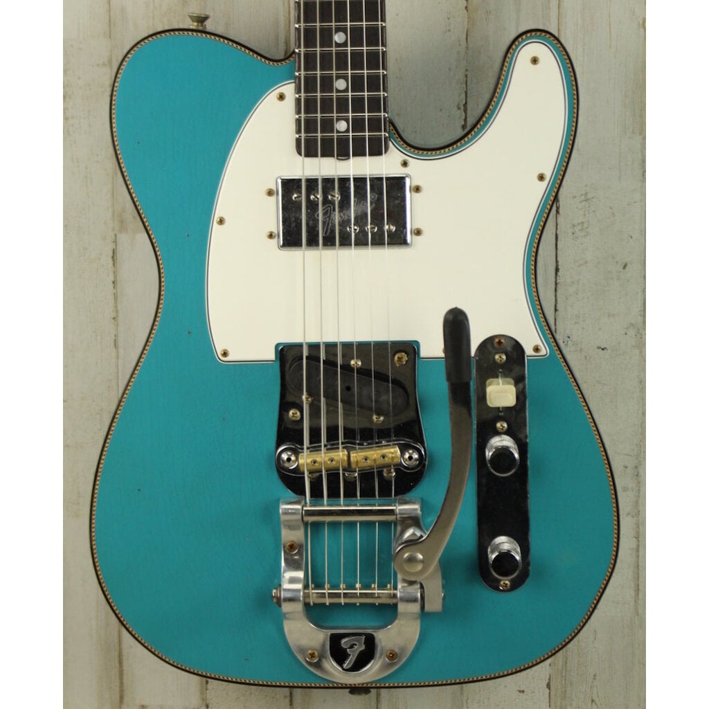 Fender DEMO Fender Limited Edition CuNiFe Bigsby Tele Custom Journmeyman Relic - Aged Taos Turquoise (278)