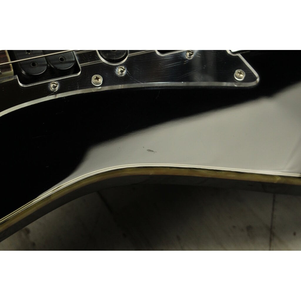 Ibanez USED Ibanez Universe UV777P-BK (639)