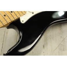 Fender USED 2004 Fender American Series Stratocaster (306)