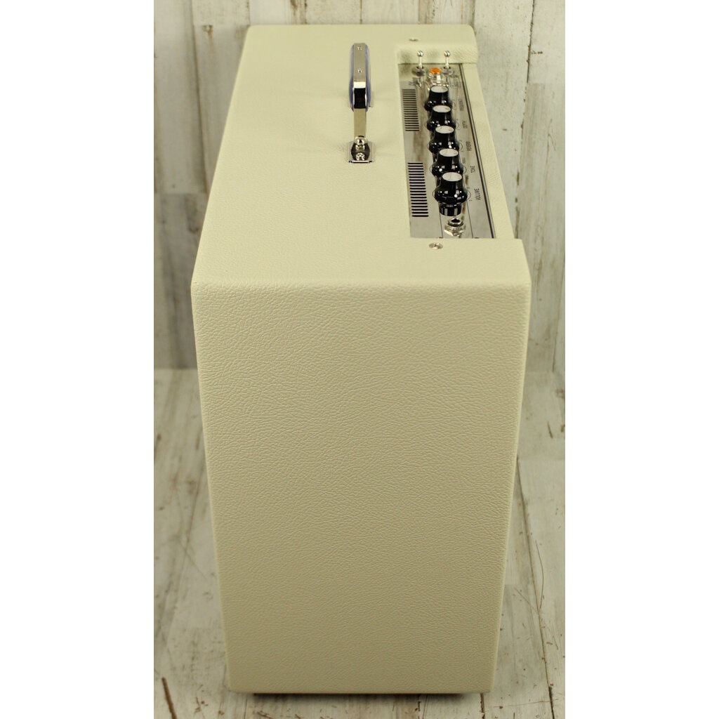 Gibson USED Gibson Falcon 20 Combo (841)