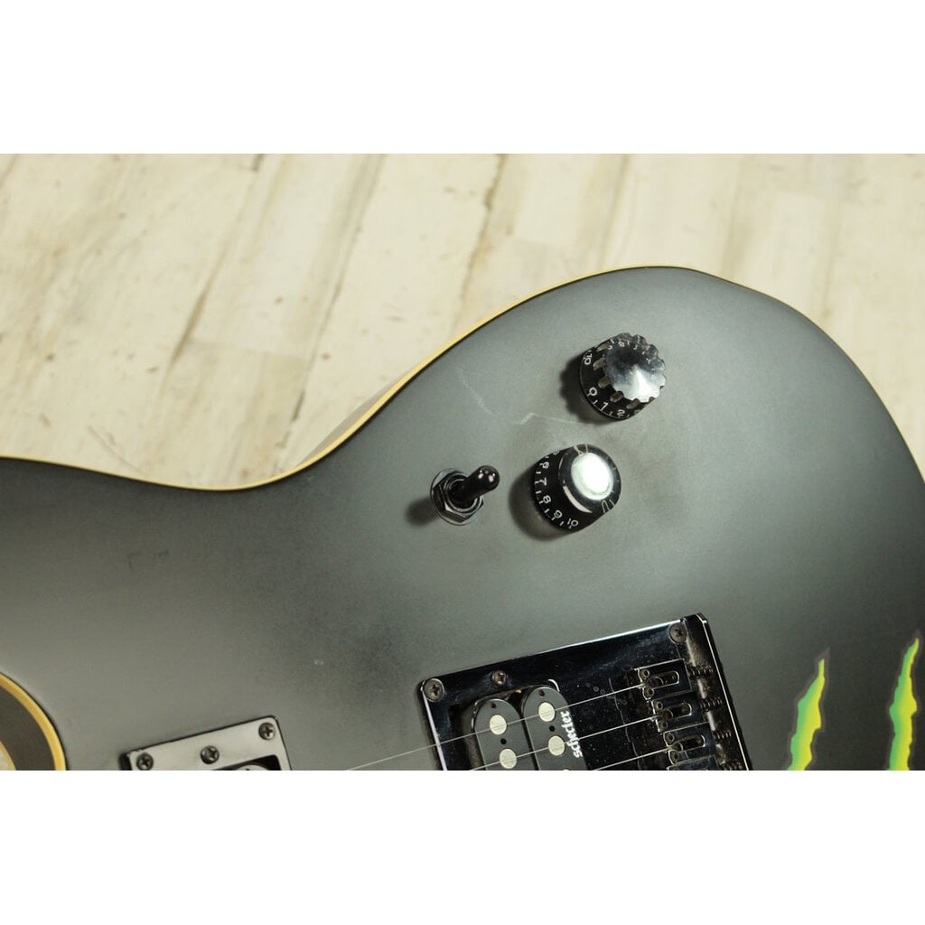 Schecter USED Schecter Diamond Series PT Monster Energy (928)
