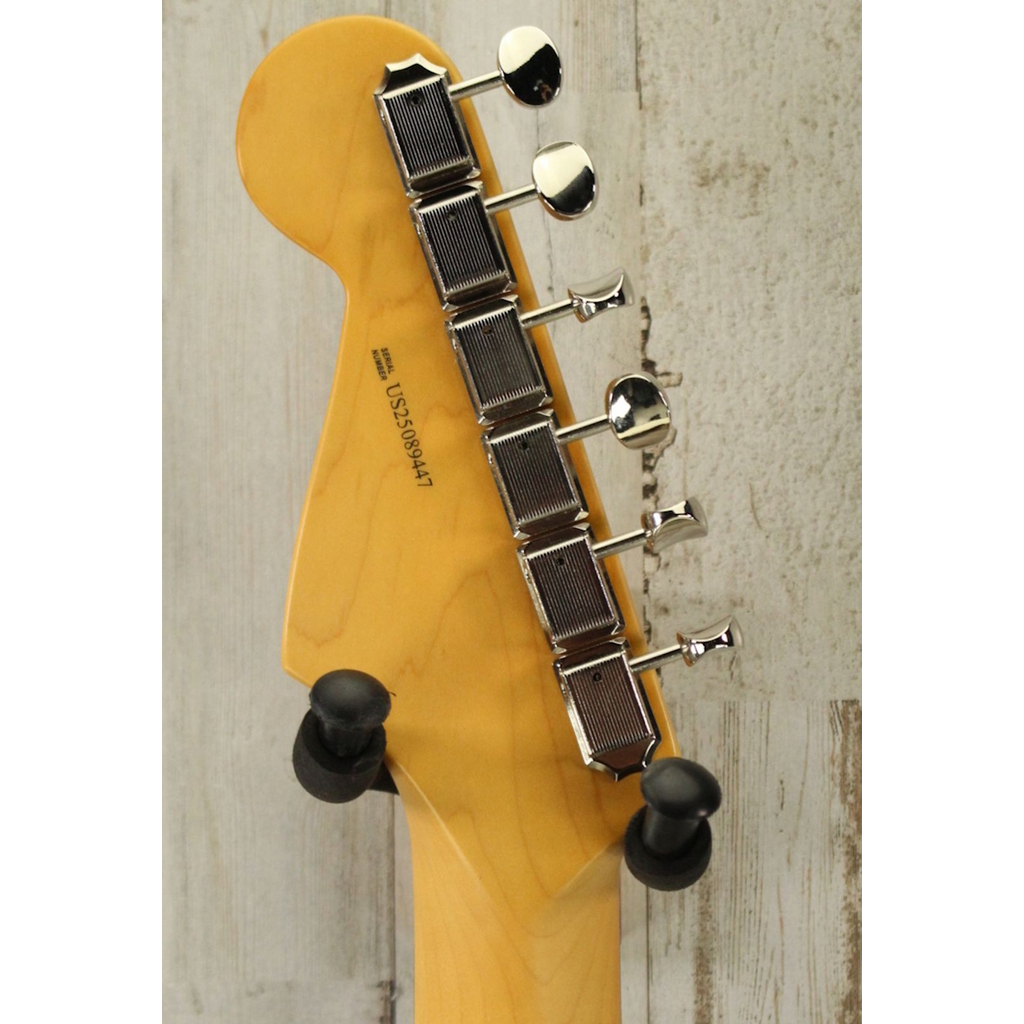 Fender USED Fender American Professional Classic Stratocaster (447)