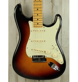 Fender USED 2019 Fender American Ultra Stratocaster (988)