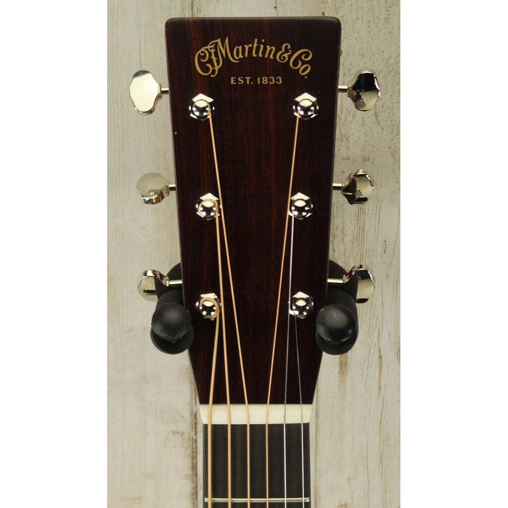Martin NEW Martin Standard Series HD-28 - Natural w/ Aging Toner (512)