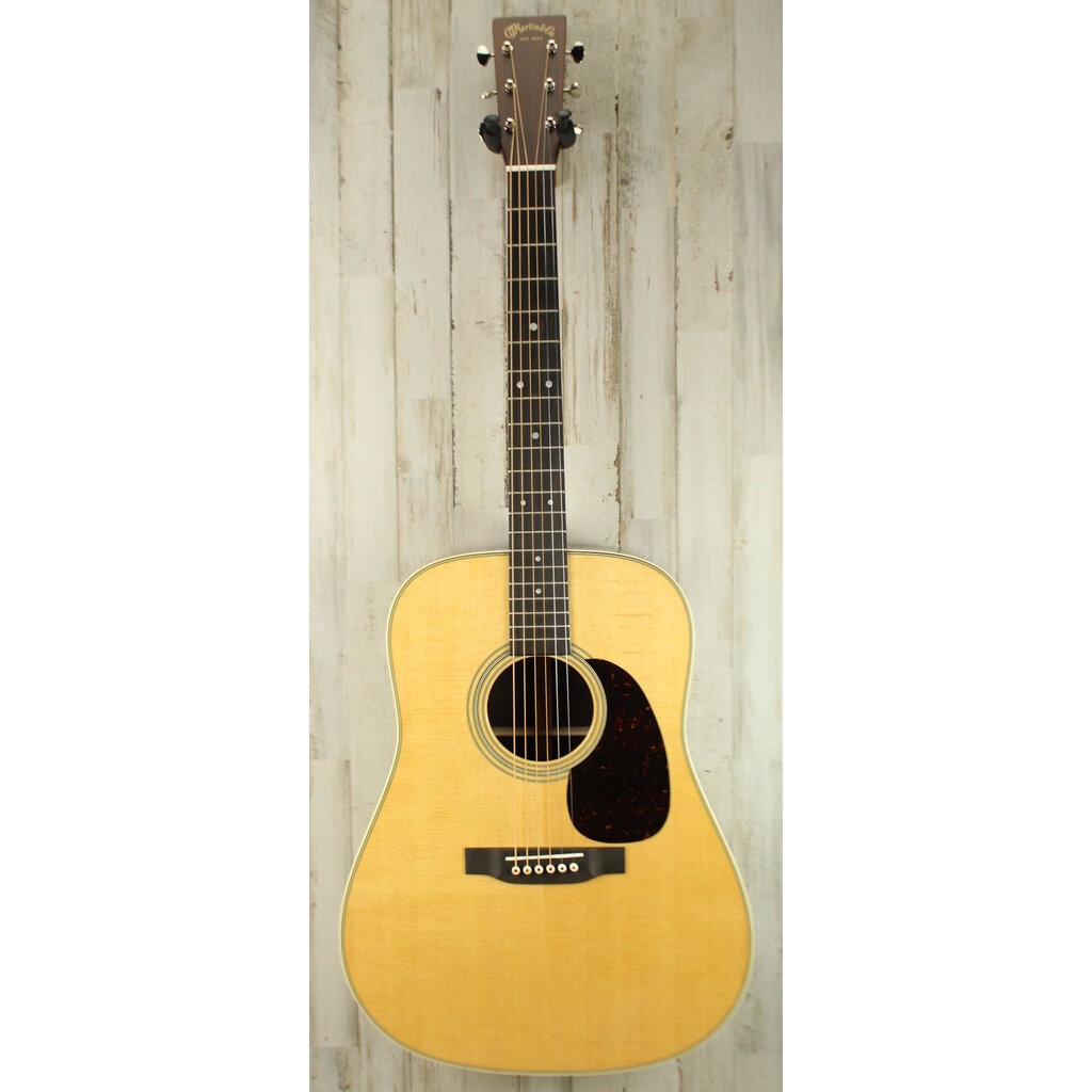 Martin NEW Martin Standard Series D-28 - Natural w/ Aging Toner (269)