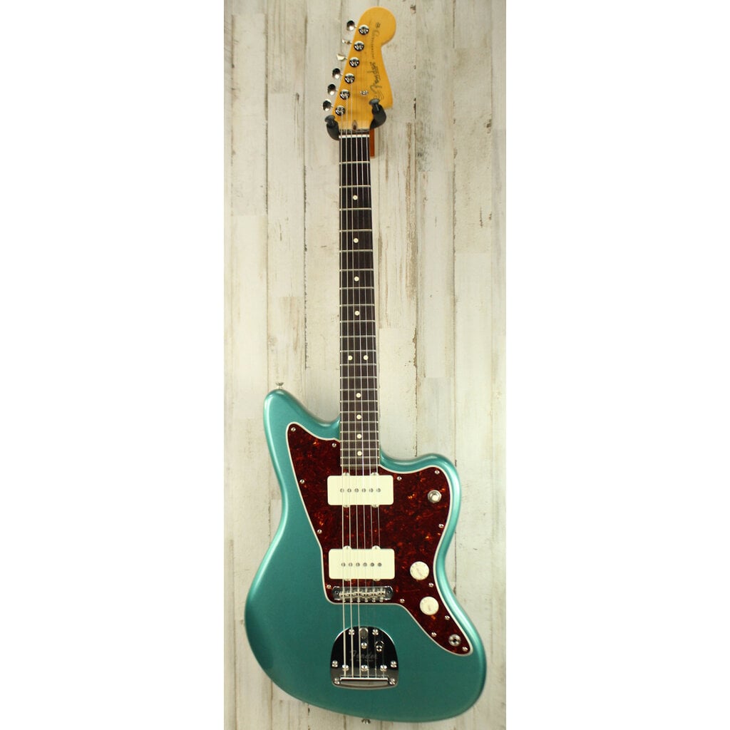Fender USED 2025 Fender American Professional Classic Jazzmaster (701)