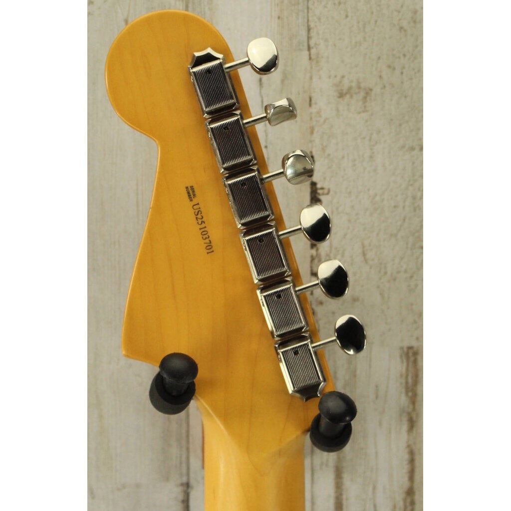 Fender USED 2025 Fender American Professional Classic Jazzmaster (701)