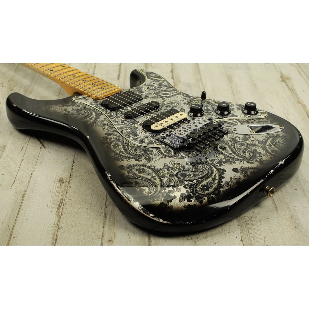 Fender USED 2023 Fender Custom Shop ZF Stratocaster Black Paisley Relic (276)