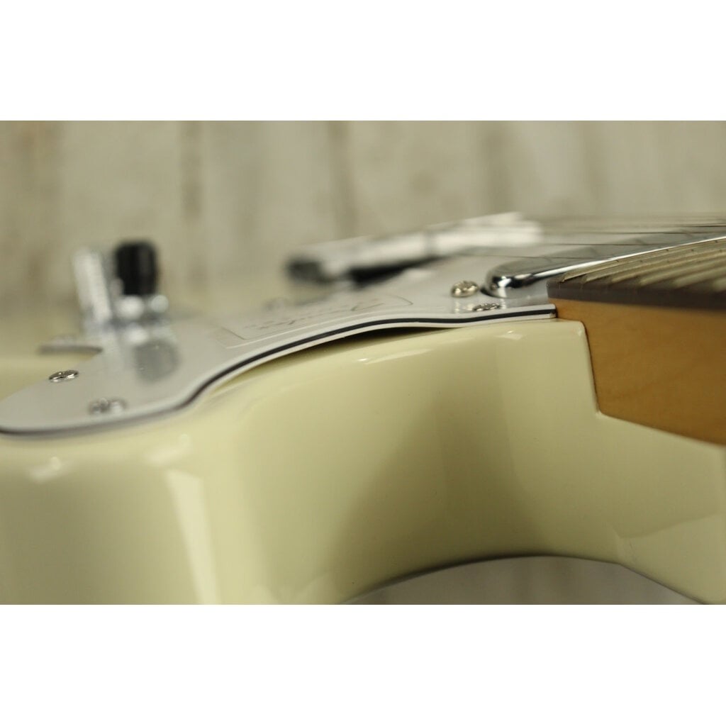 Fender DEMO Fender Standard Telecaster - Olympic White (617)