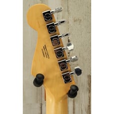 Fender DEMO Fender Standard Stratocaster - Olympic White (251)