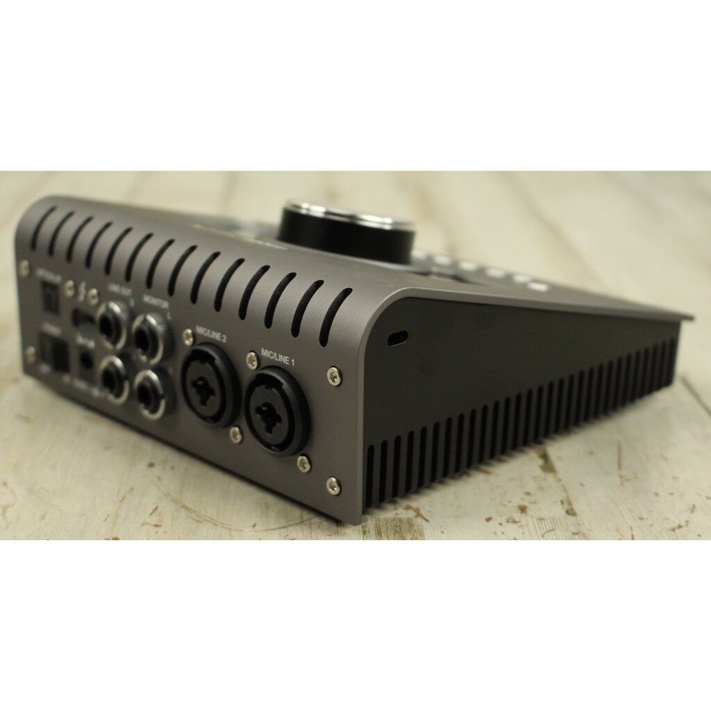 Universal Audio USED Universal Audio Apollo Twin X Duo (010)