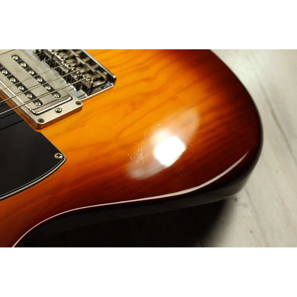 Fender USED 2015 Fender Modern Player Telecaster Plus (393)