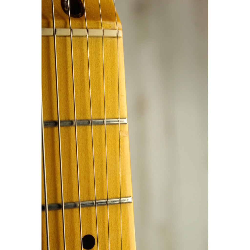 Fender USED 2015 Fender Modern Player Telecaster Plus (393)