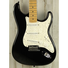 Fender USED 2004 Fender American Series Stratocaster (306)