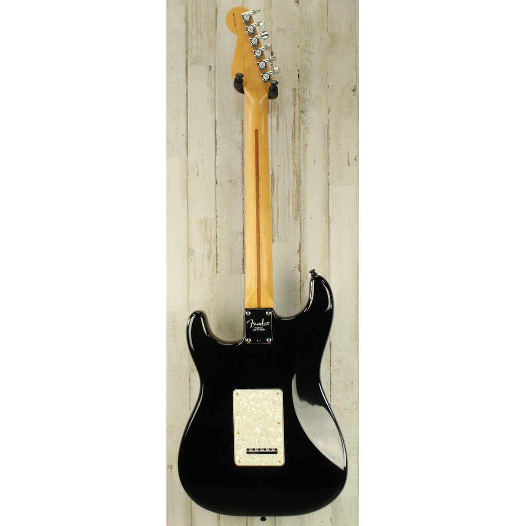 Fender USED 2004 Fender American Series Stratocaster (306)