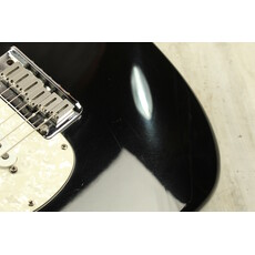 Fender USED 2004 Fender American Series Stratocaster (306)