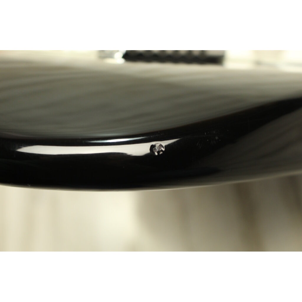 Fender USED 2004 Fender American Series Stratocaster (306)