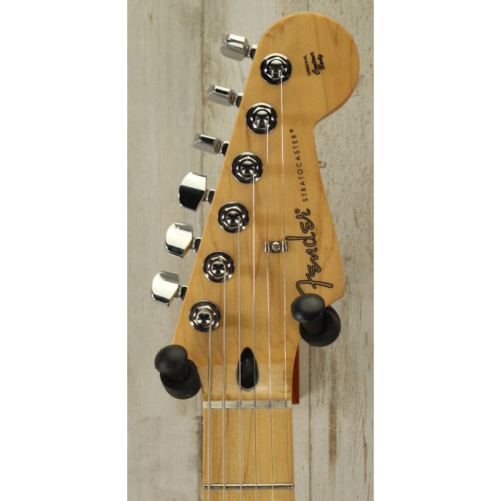 Fender USED 2019 Fender Player Stratocaster HSS Plus Top (927)