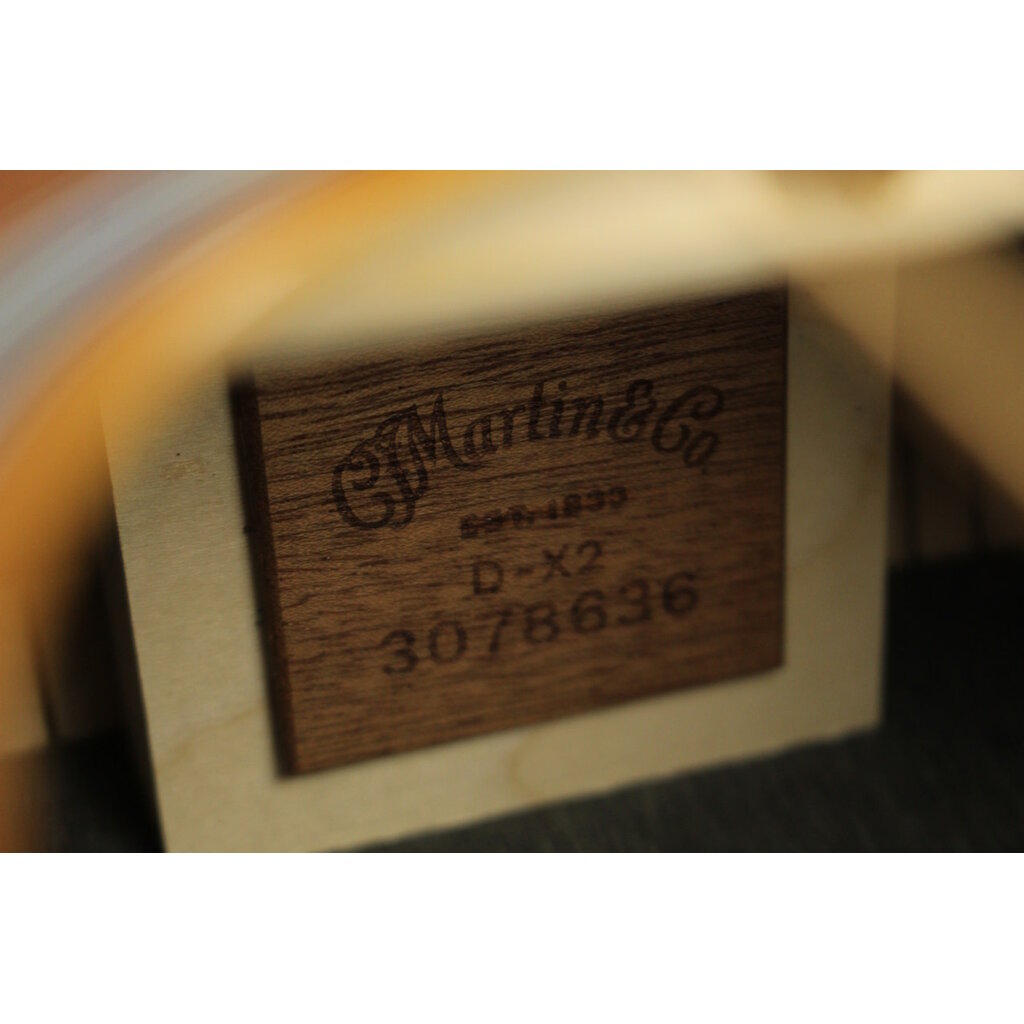 Martin DEMO Martin D-X2E - Ziricote Burst (636)