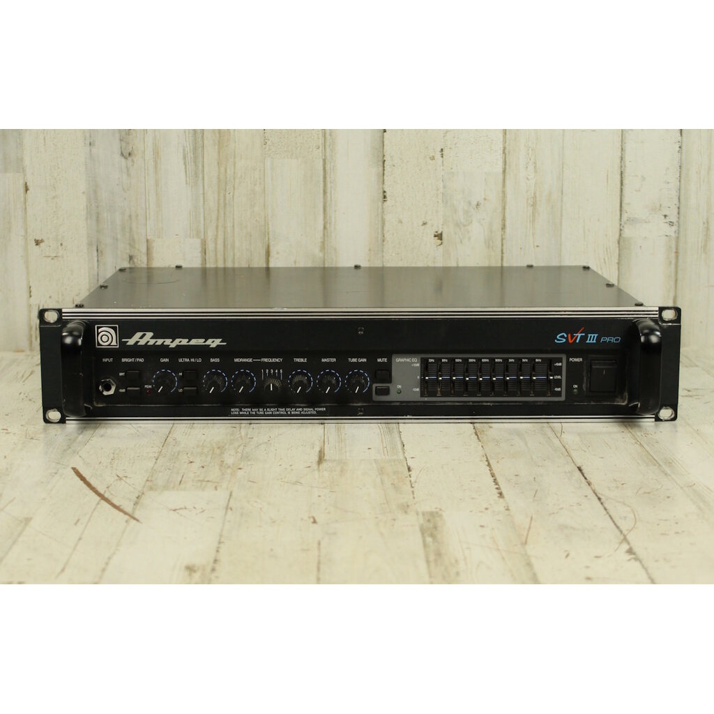 Ampeg USED Ampeg SVT 3 Pro (084)