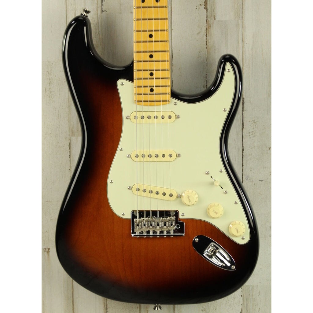 Fender USED Fender American Professional II Stratocaster (195)