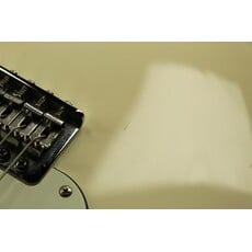 Fender USED 2015 Fender Standard Stratocaster (092)