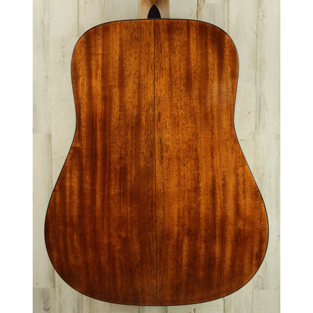 Martin USED 2025 Martin Standard Series D-18 (034)