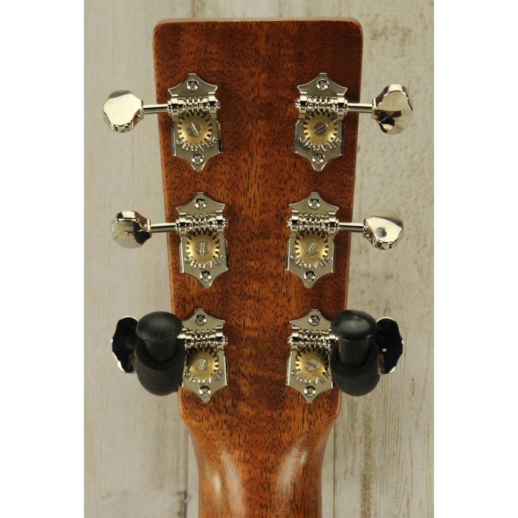 Martin USED 2025 Martin Standard Series D-18 (034)