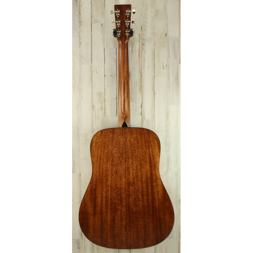 Martin NEW Martin Standard Series D-18 - Natural w/ Aging Toner (702)