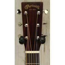 Martin NEW Martin Standard Series D-18 - Natural w/ Aging Toner (702)